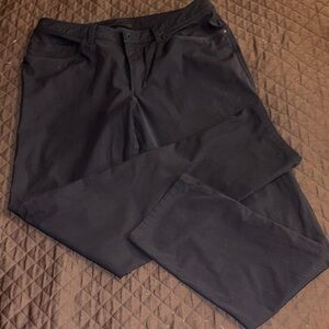 Lululemon straight leg bluish black Pants